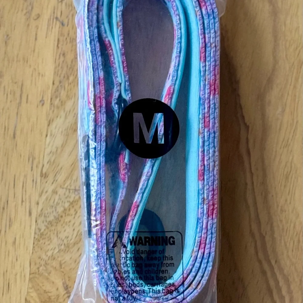 Medium Floral Pattern Dog Leash - Blue & Pink